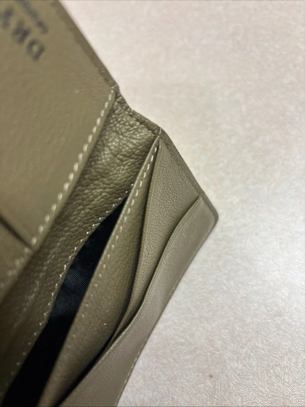 N/A croc premium